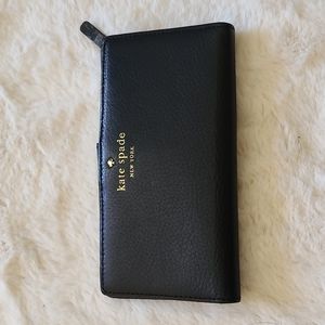Kate spade snap close bi fold wallet black leather